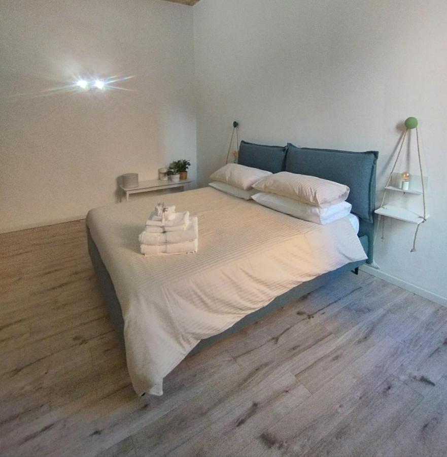 Appartamento La Casa Nel Borgo Parma Esterno foto